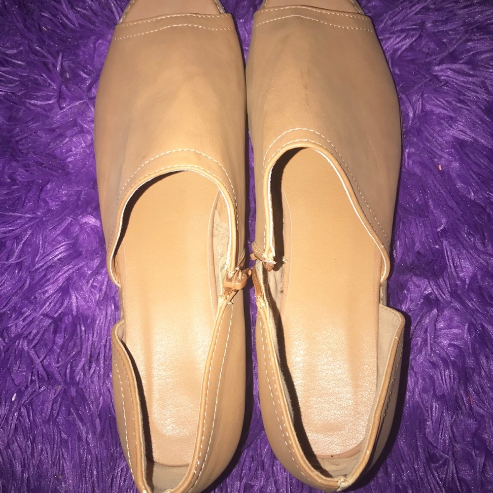 Open toed Booties